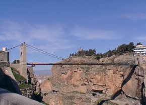 Pont suspendu